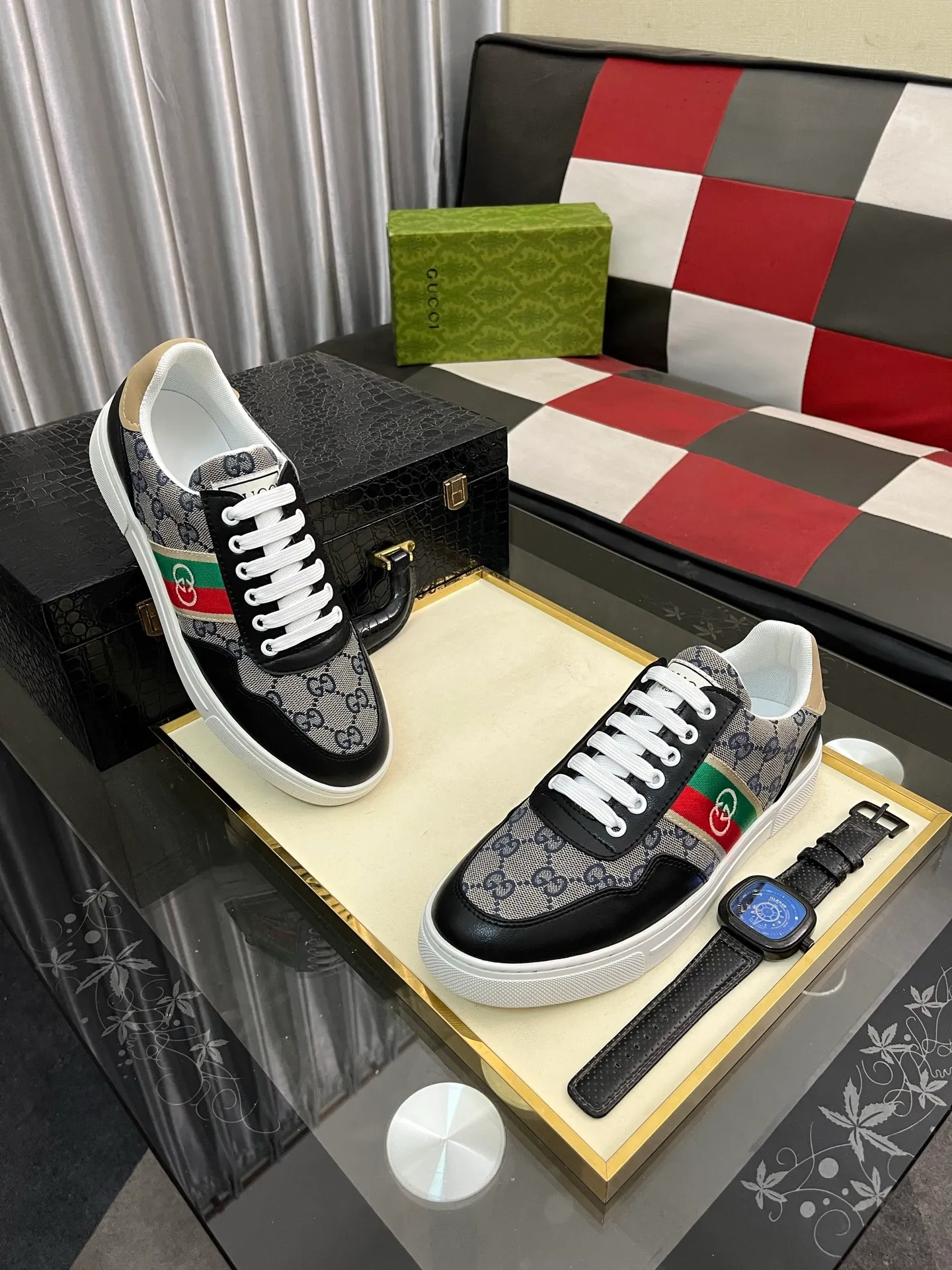 Men's shoes 💰440⌚️⌚️ (GUCCI) Men's casual shoes from Gucci's official website, the same style, the upper is made of cowhide with imported new brand elements Gucci, showing a good atmosphere, simple design, super versatile, 🐑 leather lining, air-cushion rubber outsole, size 38-443️⃣ colors available